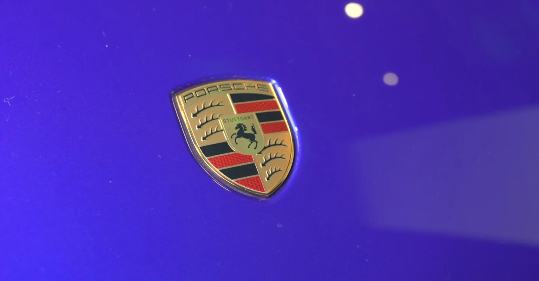 Porsche Taycan PURPLE SKY METALLIC Taycan Club IMG_4229