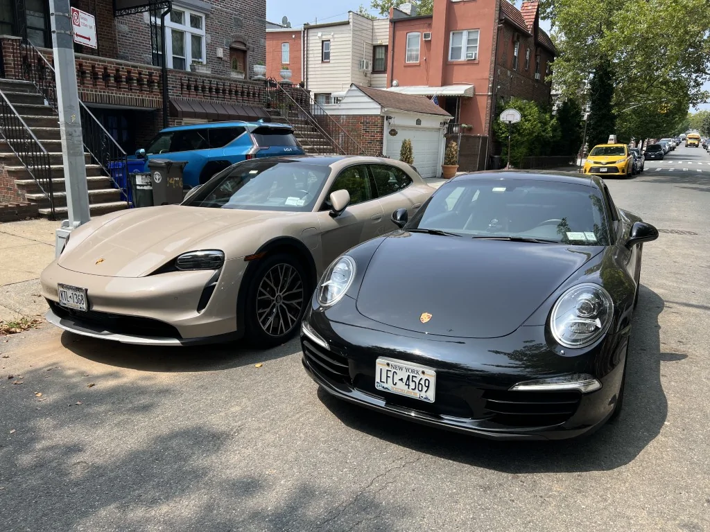 Porsche Taycan COFFEE BEIGE Taycan Club 2025-08-07 12.54.49 (Medium)