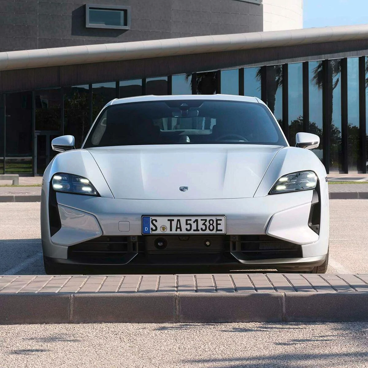 Porsche Taycan Moving on to a 2026 GTS 1755587255282-k3