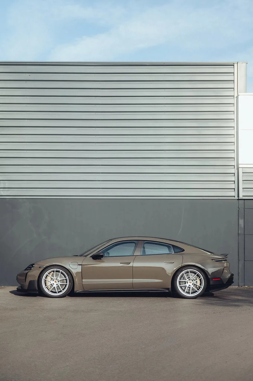 Porsche Taycan 🎨 PTS: PAINT TO SAMPLE Taycan Club & Photos Thread taycan-turbo-gt-for-sale-8