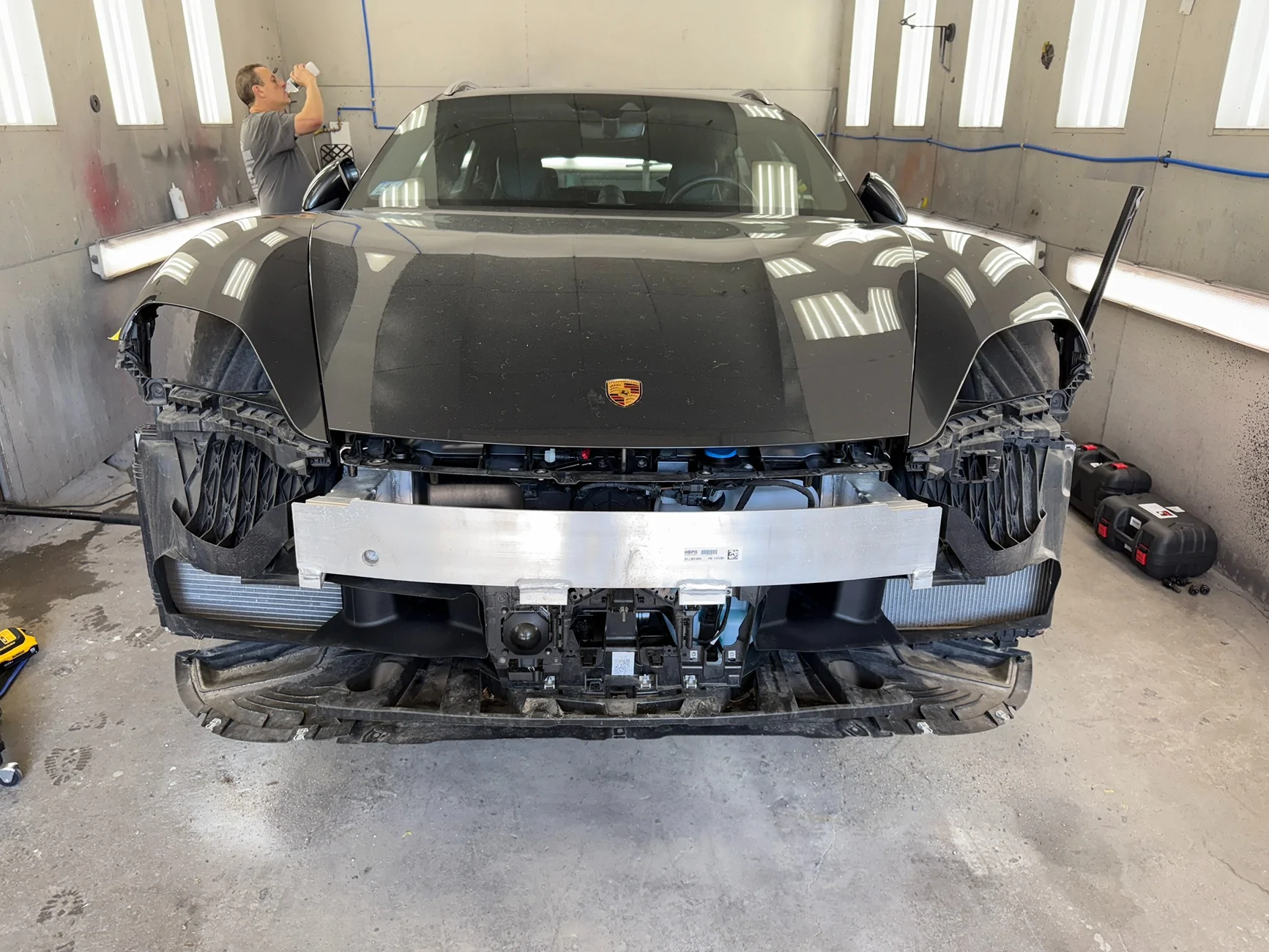 Porsche Taycan Replacing Front Lower Spoiler Cross Turismo Offroad Design Package 3D14FFEB-5900-48A5-BB3E-D6B002201098