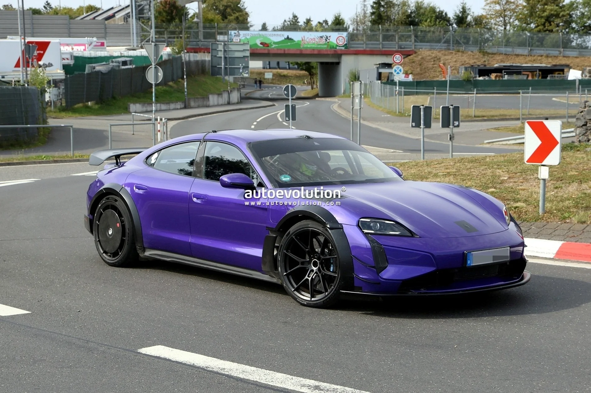 Porsche Taycan New Taycan Turbo GT version? porsche-taycan-turbo-gt-weissach-looks-the-part-with-manthey-go-faster-parts_5