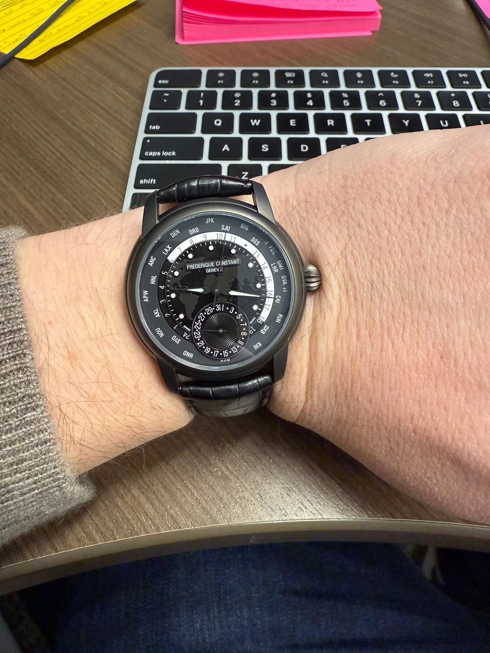 Porsche Taycan Watch collectors - let's talk watches here! IMG_4925