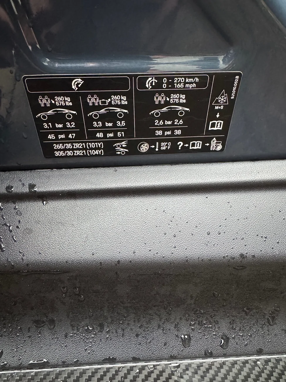 Porsche Taycan Tire pressure sticker IMG_2348