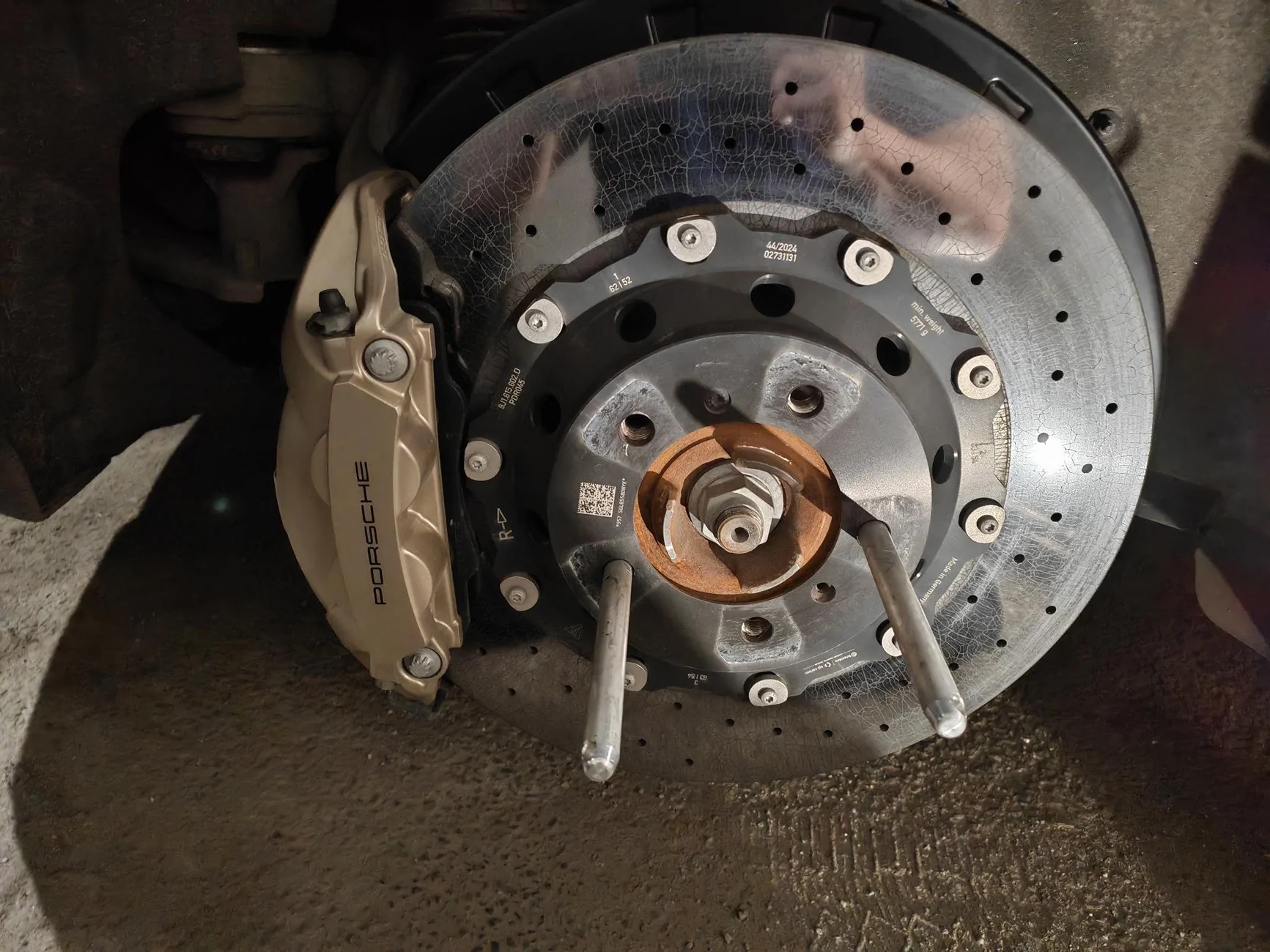 Porsche Taycan Rust of PCCB discs IMG_20250414_212711