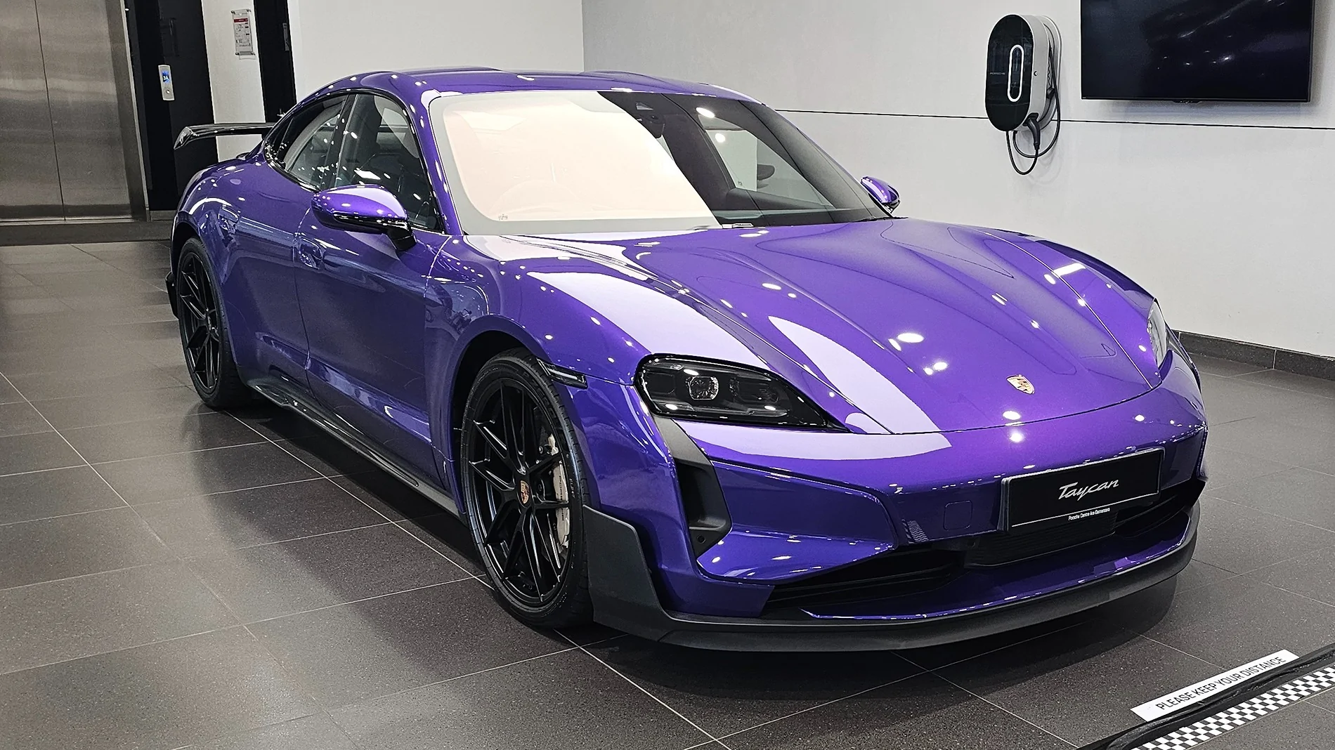 Porsche Taycan 🎨 PTS: PAINT TO SAMPLE Taycan Club & Photos Thread 20250529_160658
