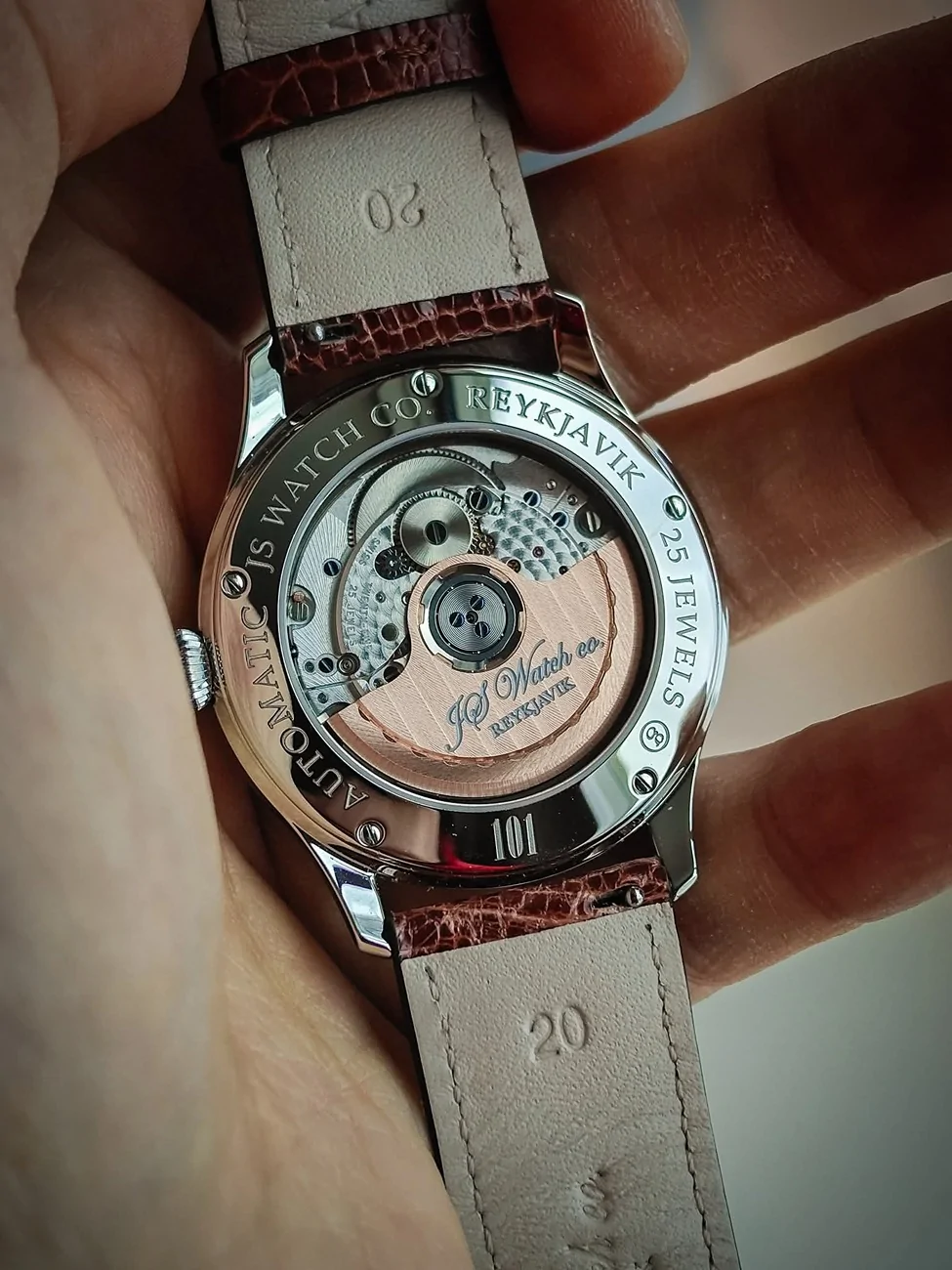 Porsche Taycan Watch collectors - let's talk watches here! 1000043178