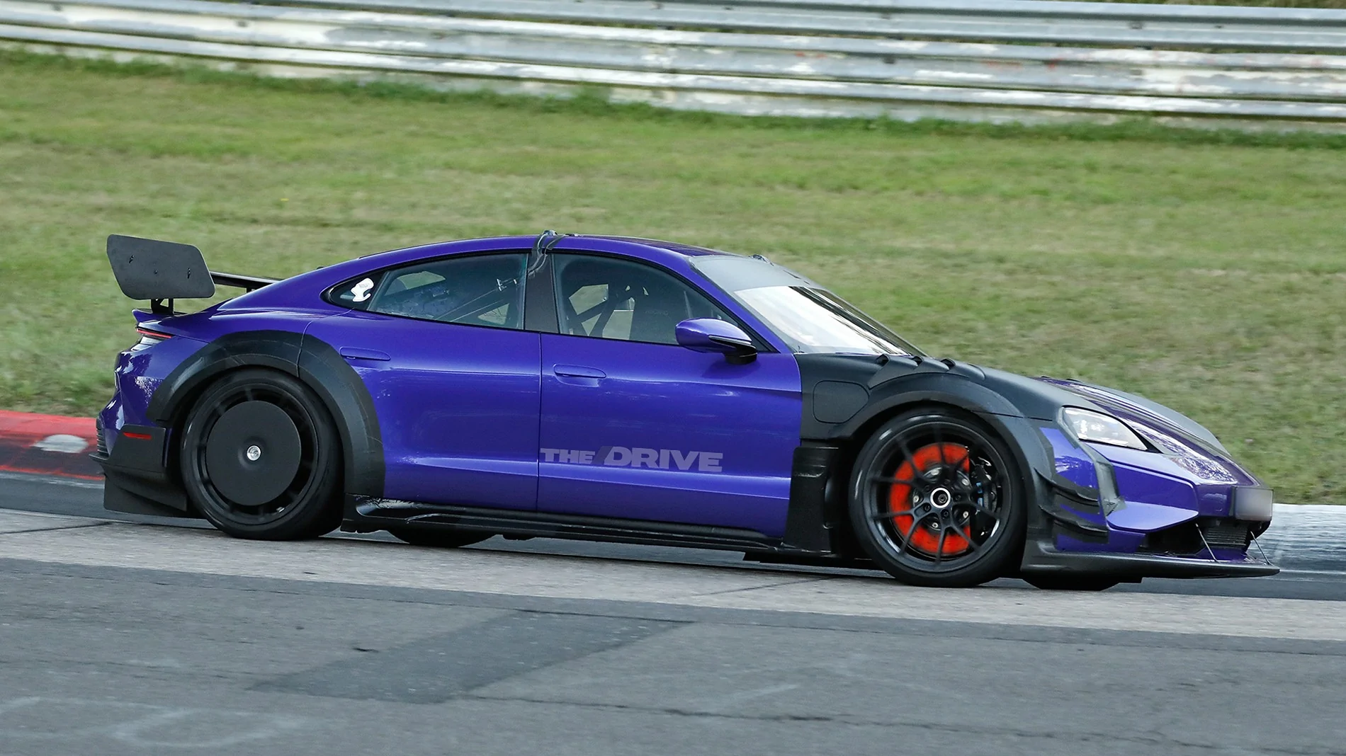 Porsche Taycan New Taycan Turbo GT version? Taycan-GT-RS-Hero-5