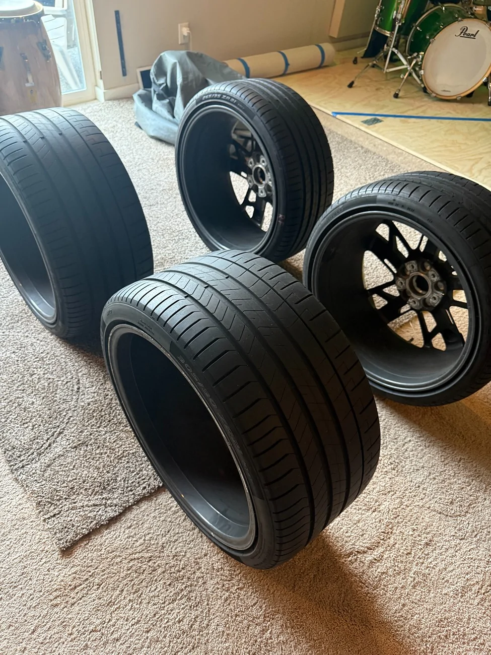 Porsche Taycan $5800 Cross Turismo Design 21" Wheelset w/ Pirelli P-Zero IMG_3806
