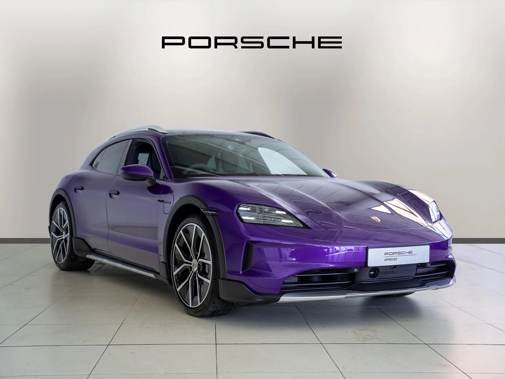 Porsche Taycan PURPLE SKY METALLIC Taycan Club 1758488010122-n6