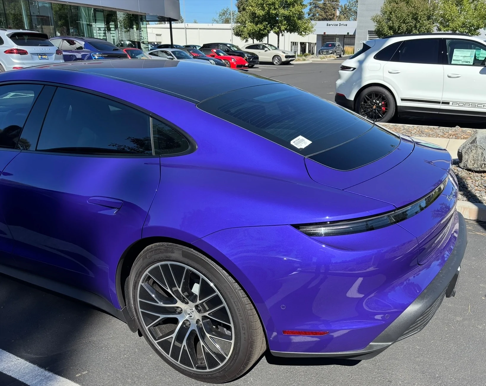 Porsche Taycan PURPLE SKY METALLIC Taycan Club IMG_6231