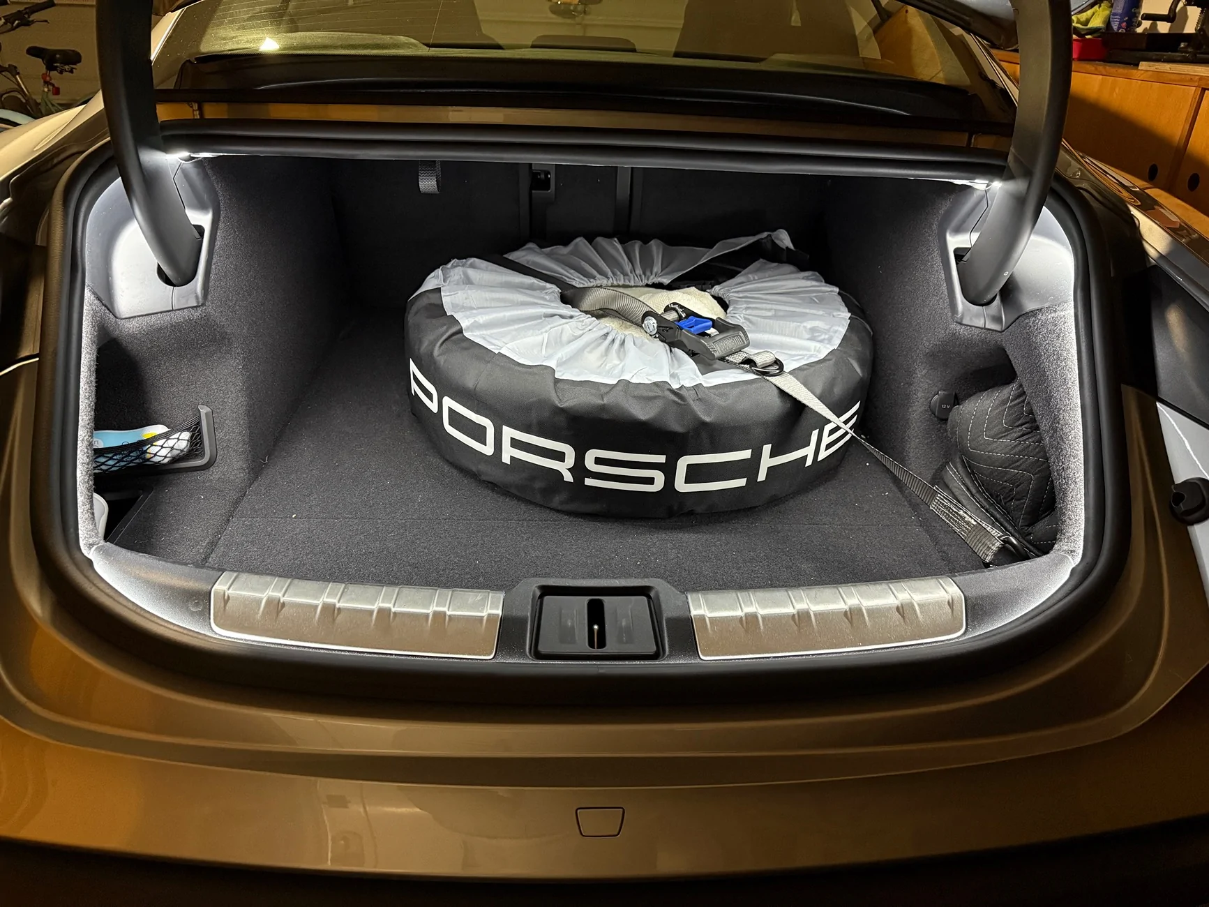 Porsche Taycan Porsche Tire Bag Tote IMG_1450