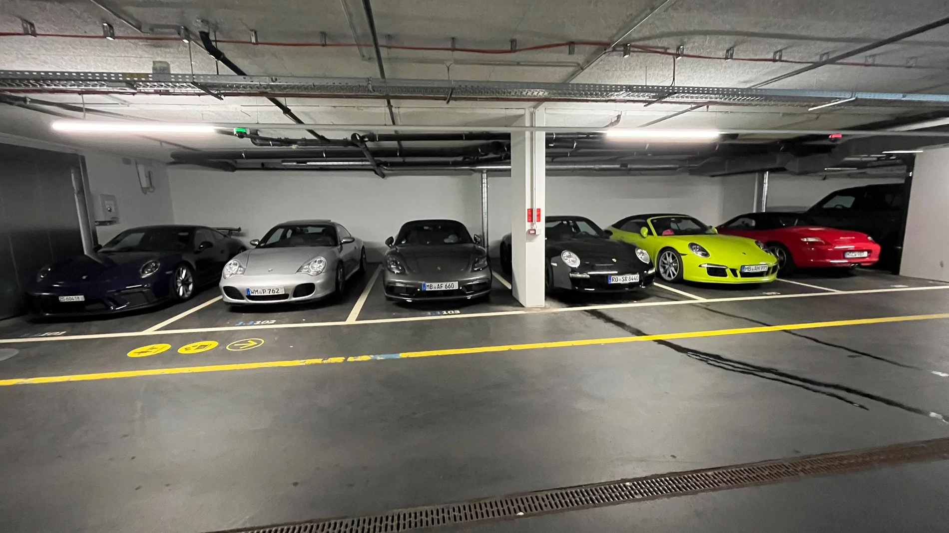 Porsche Taycan Swiss Taycan owners IMG_7215