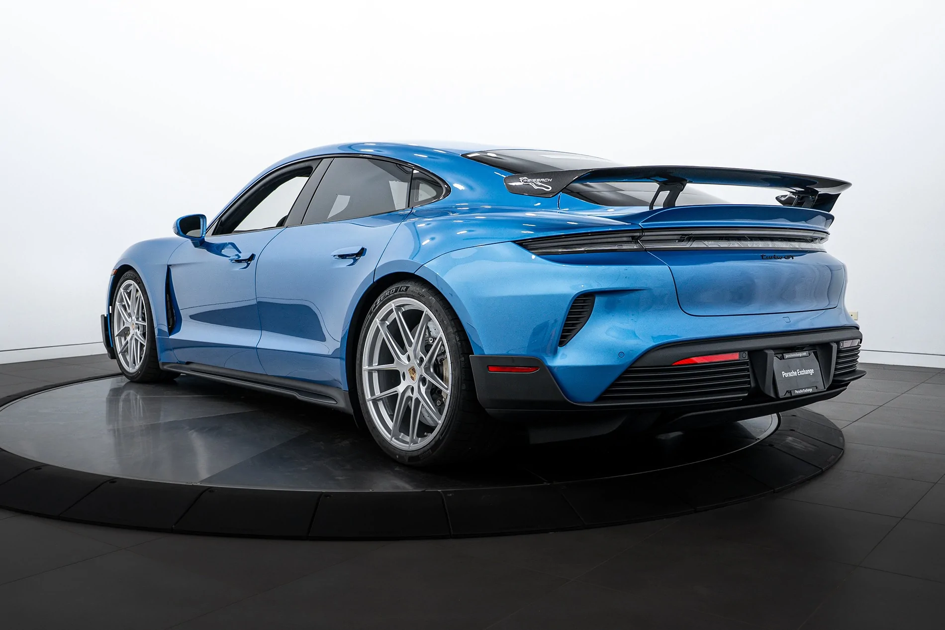 Porsche Taycan 🎨 PTS: PAINT TO SAMPLE Taycan Club & Photos Thread c95787d841aefa215c7f2c7e7f7ae496