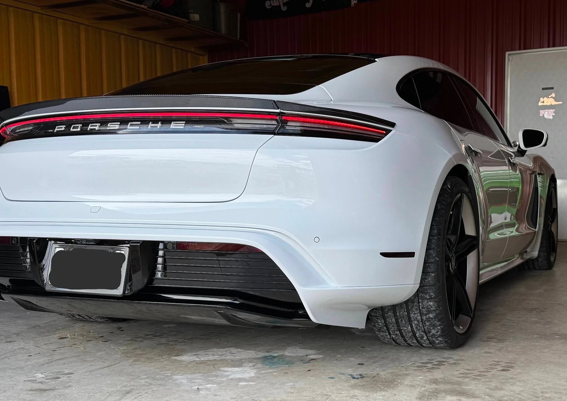 Porsche Taycan 2022 Taycan 4S subtle modifications IMG_0713-EDIT