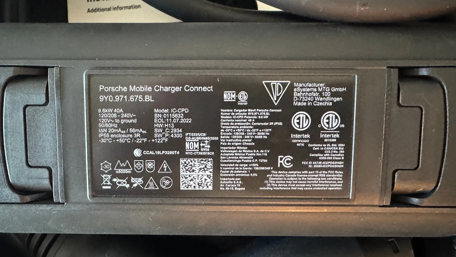 Porsche Taycan Porsche Mobile Charger Connect for EV Taycan Macan OEM 240V 40A with Case s-l1600-4