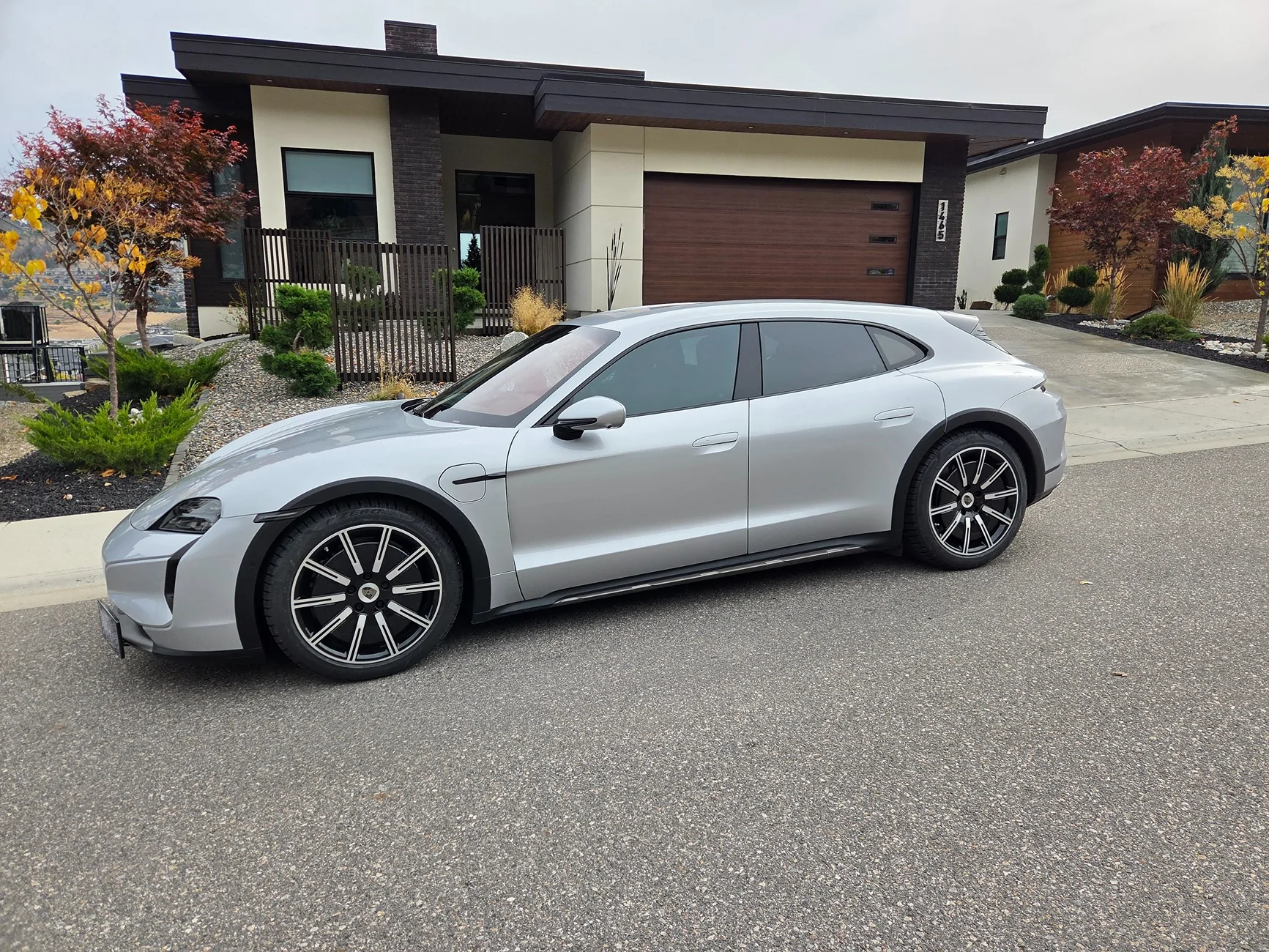 Porsche Taycan Window tint - 50% front with 35% rear (post your pics) 20251018_115258