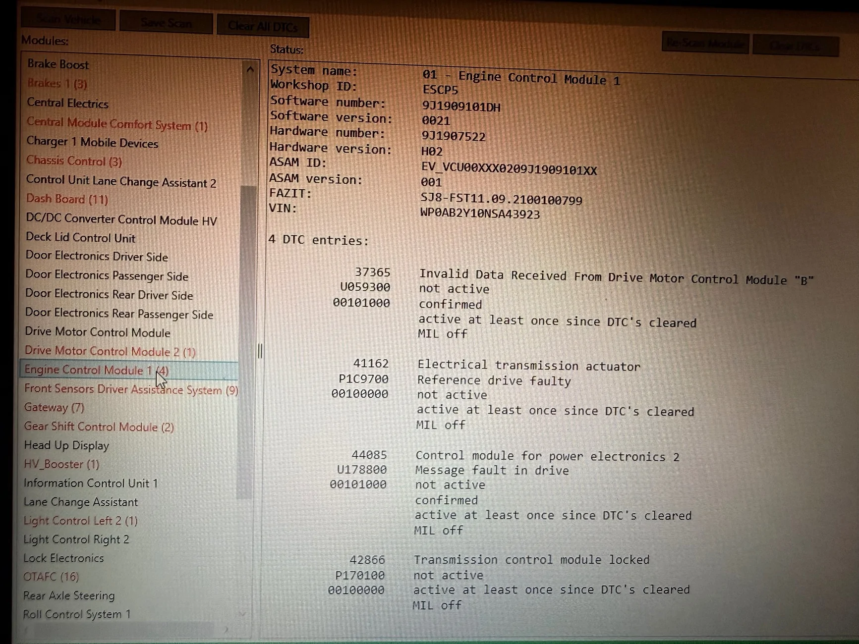Porsche Taycan Engine control error IMG_5754