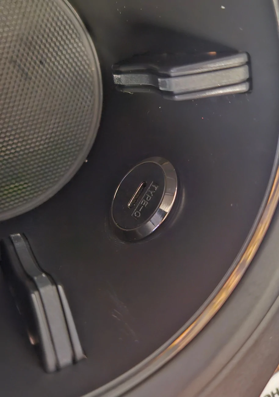 Porsche Taycan My first "mod" -- Cupholder Mounted Wireless Charger with MagSafe for Apple iPhone 20251025_113329