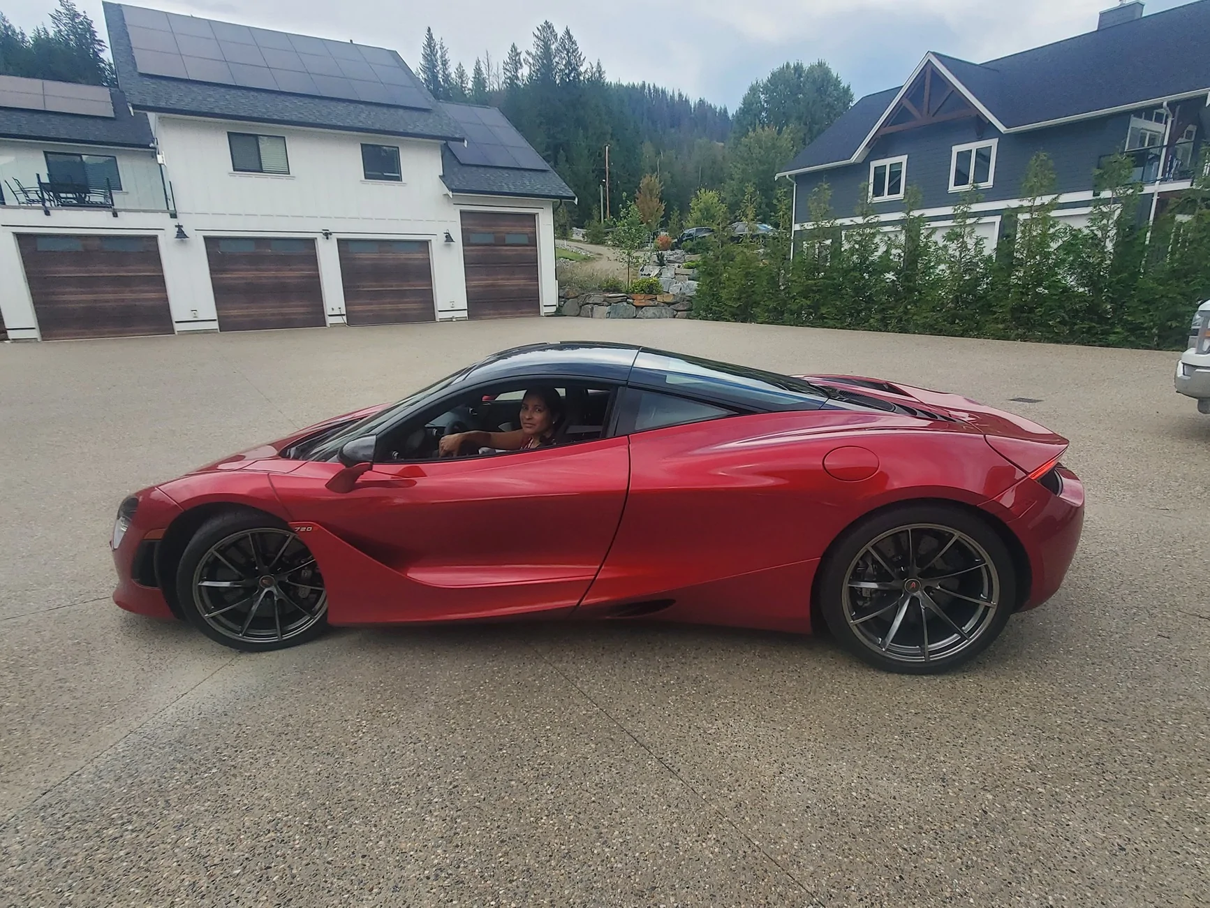 Porsche Taycan Selling MP4-12c for Taycan 4S Cross Turismo? 20240902_150719