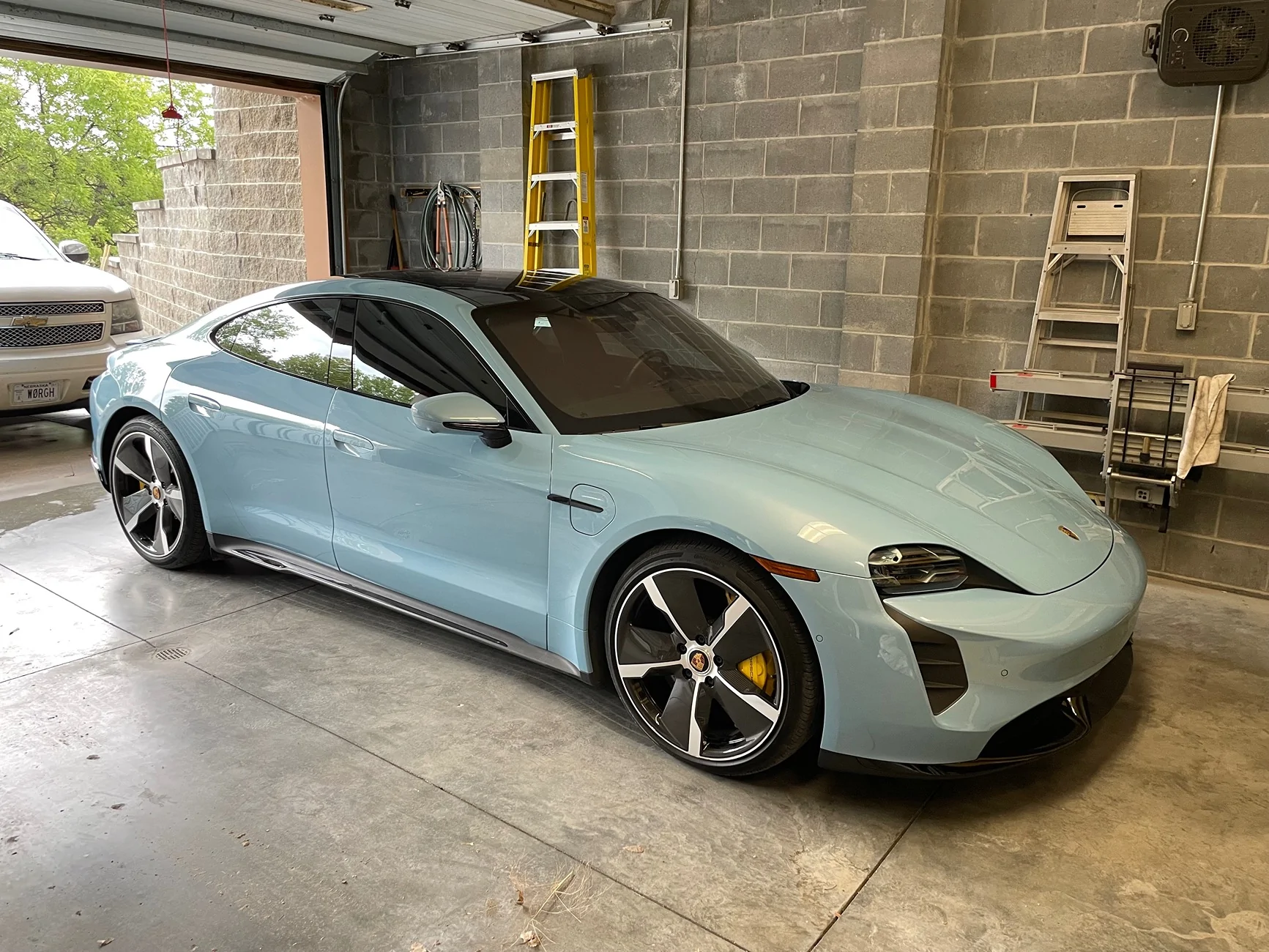 Porsche Taycan 2020 Porsche Taycan Turbo - Isn't this a Good Deal IMG_1944