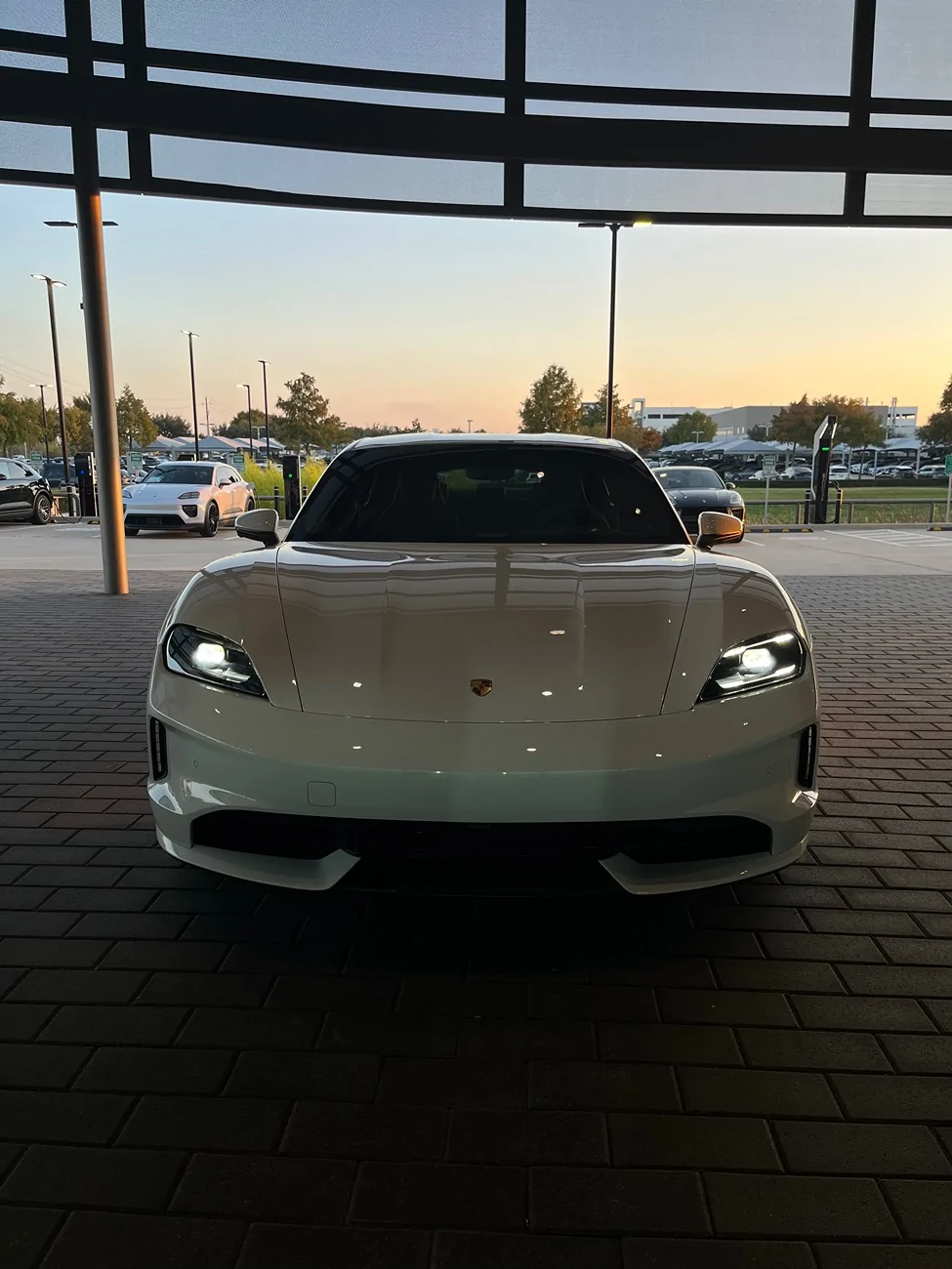 Porsche Taycan New Owner 2025 Porche Taycan Base IMG_7487