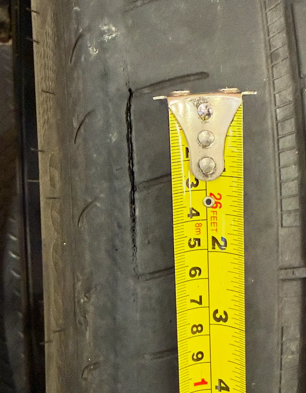 Porsche Taycan Tyres – never had this issue before on any car … taycanTyreSplit