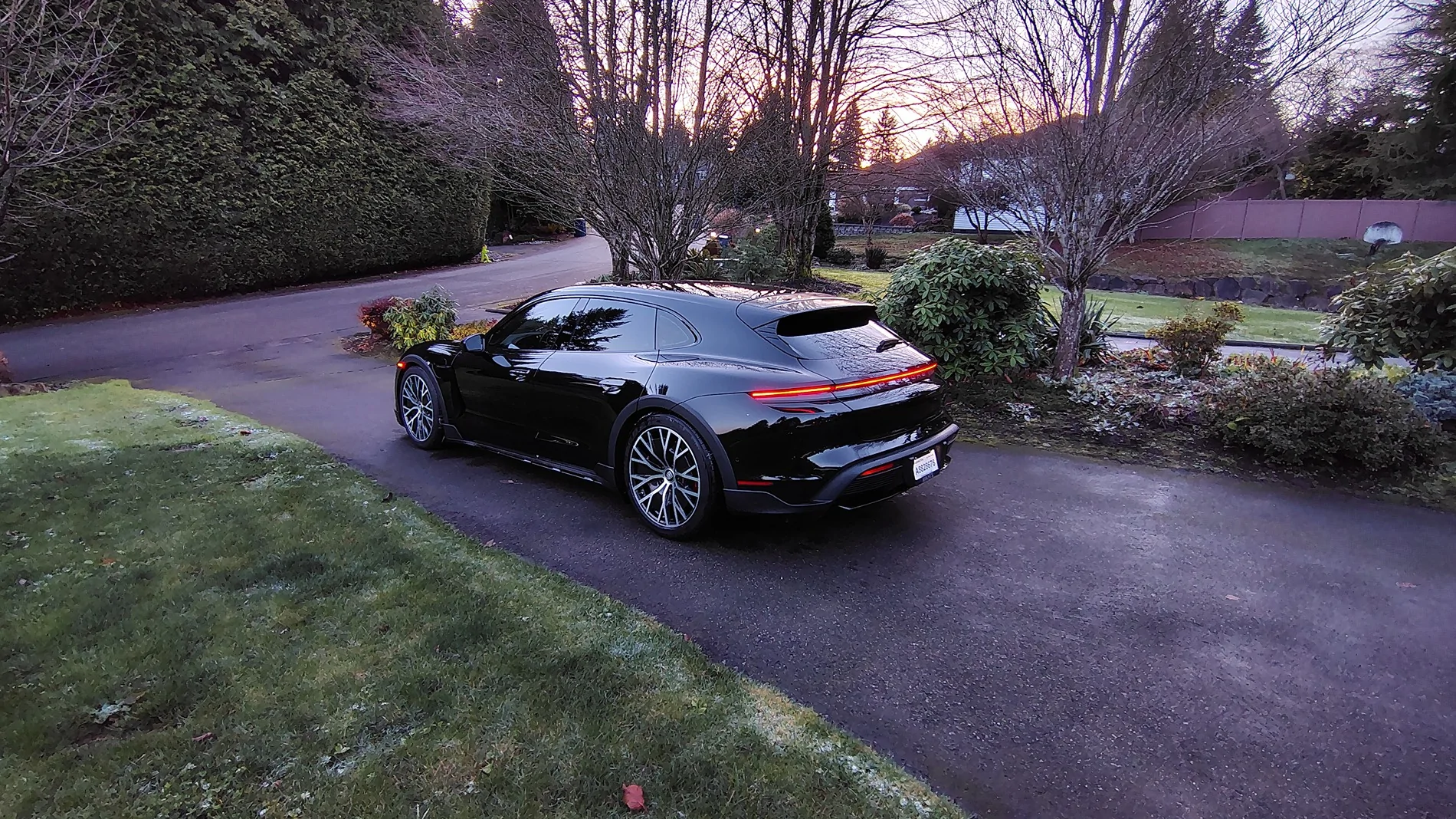Porsche Taycan New owner '22 4S CT..  Time to edjumacate IMG_20251130_161404363_HDR