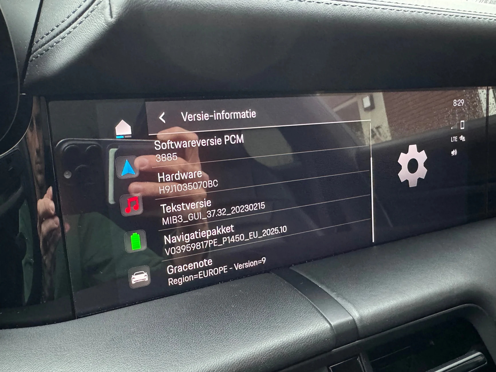 Porsche Taycan PCM updates on the J1.1 IMG_0730