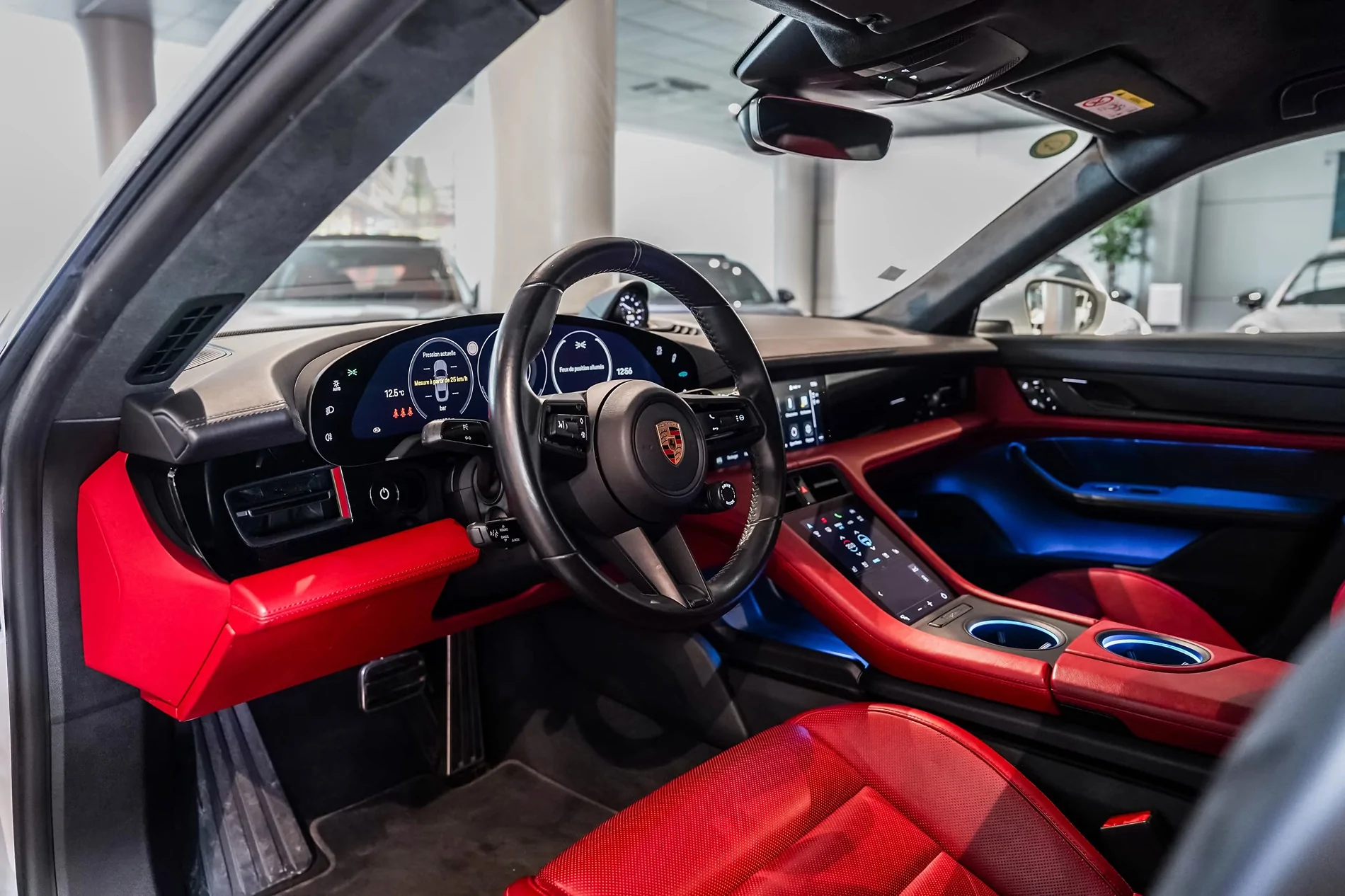 Porsche Taycan PCM updates on the J1.1 3840_5
