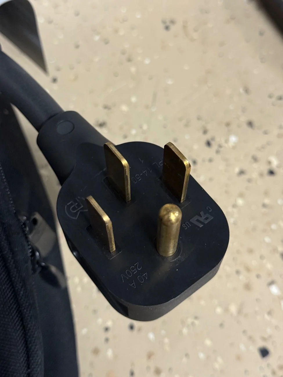 Porsche Taycan Uneven home charging issue using Porsche Mobile Charger Connect? IMG_3030