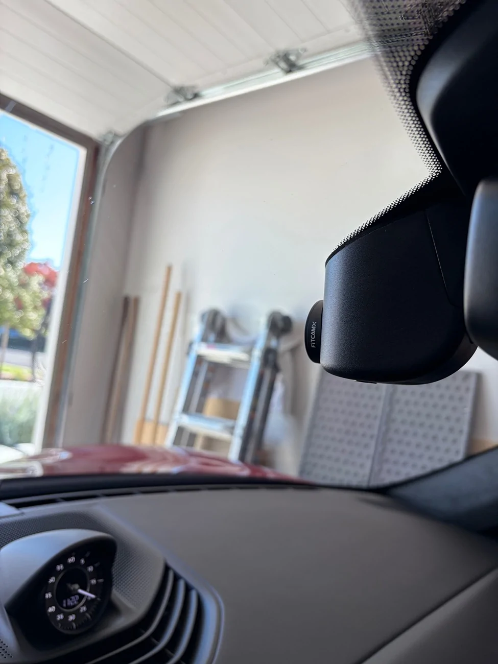 Porsche Taycan Fitcamx dashcam installation IMG_0443