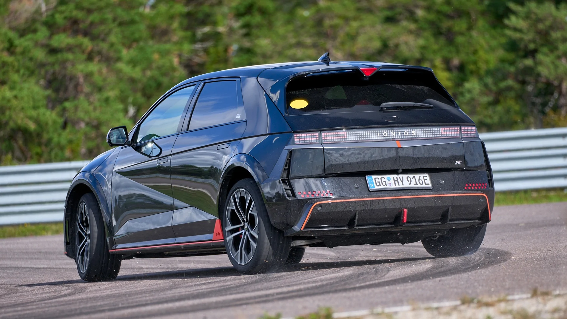 Porsche Taycan We should not complain - Lucid Owners have the worst of it (Engineering Explained regrets purchase) IMG_4346