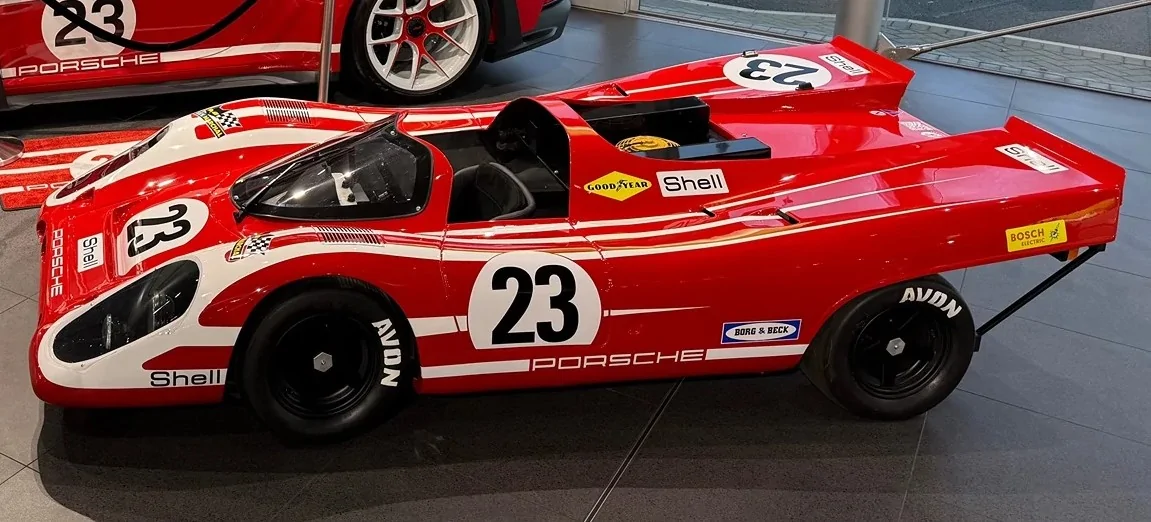 Porsche Taycan J1.2 - "12 Volt battery low" message IMG_6827~2