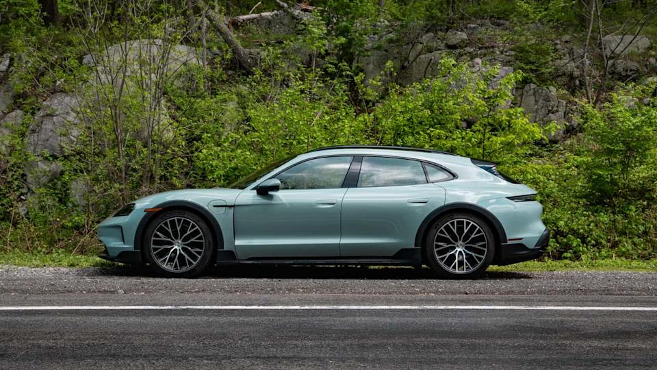 Porsche Taycan Taycan J1.2 charging improvements explained 688318ed640862329702e382db7a7dfd