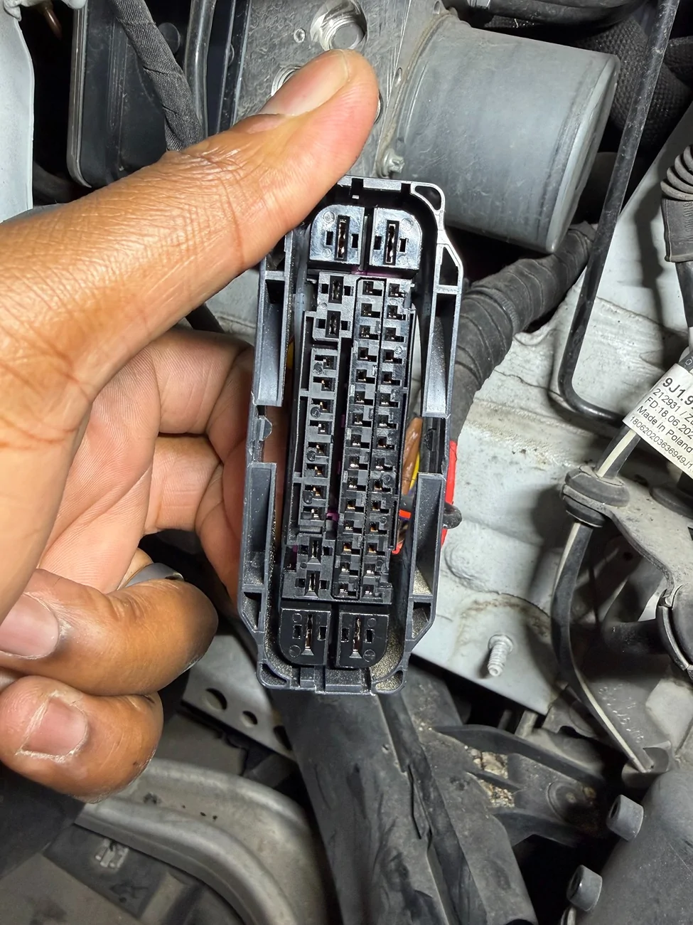 Porsche Taycan Taycan ACC Retrofit - DIY how-to install instructions IMG_8373.HEIC