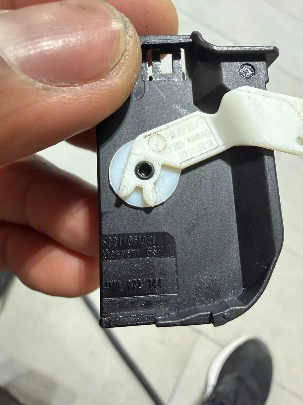 Porsche Taycan Taycan ACC Retrofit - DIY how-to install instructions IMG_8473.HEIC