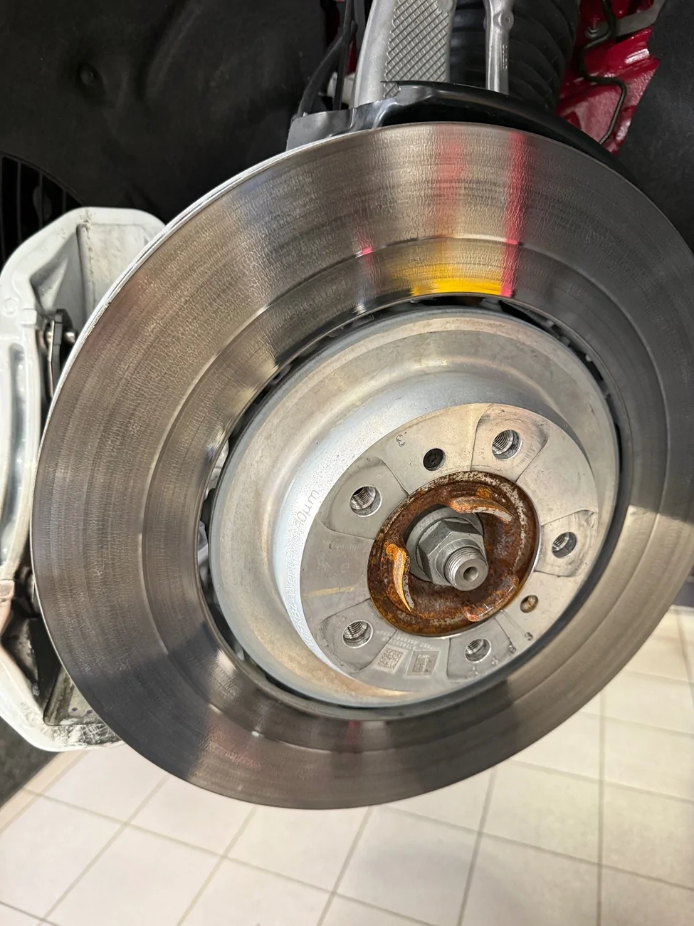 Porsche Taycan PSCB: Slight scraping sound from front left wheel when in motion IMG_5725