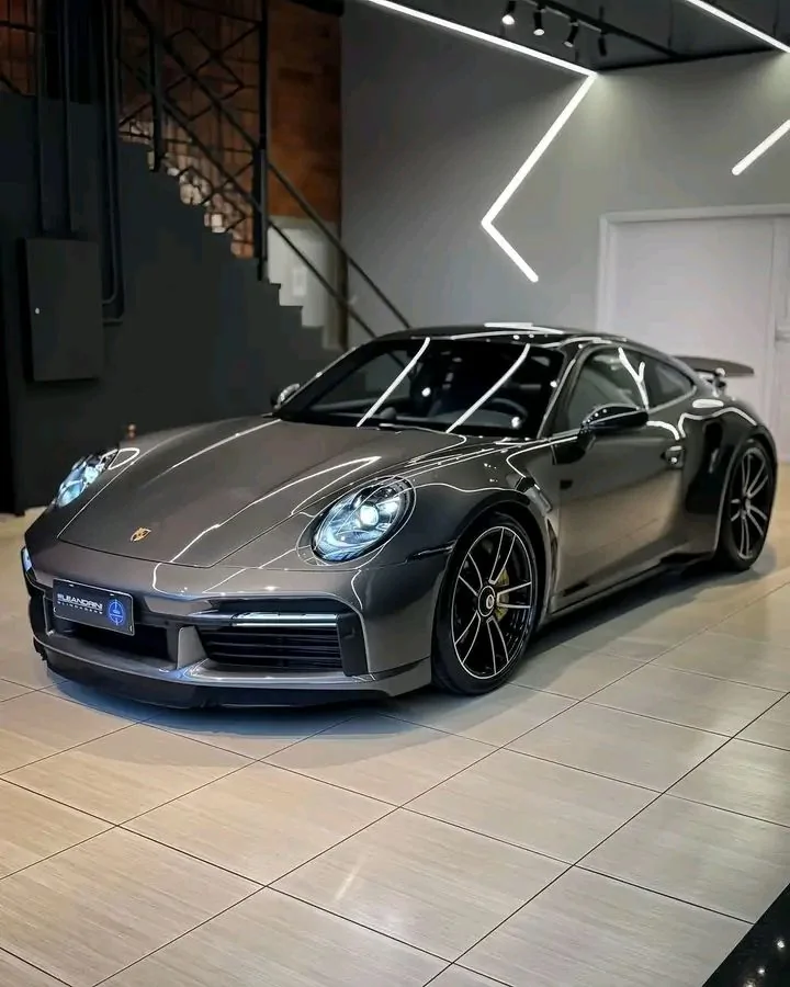 Porsche Taycan The Taycan is better looking than the 911 1766380534968-5q