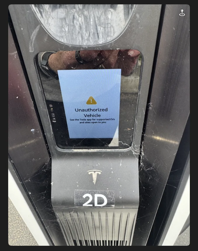 Porsche Taycan Tell us your Tesla Supercharger experience 1767637184841-en