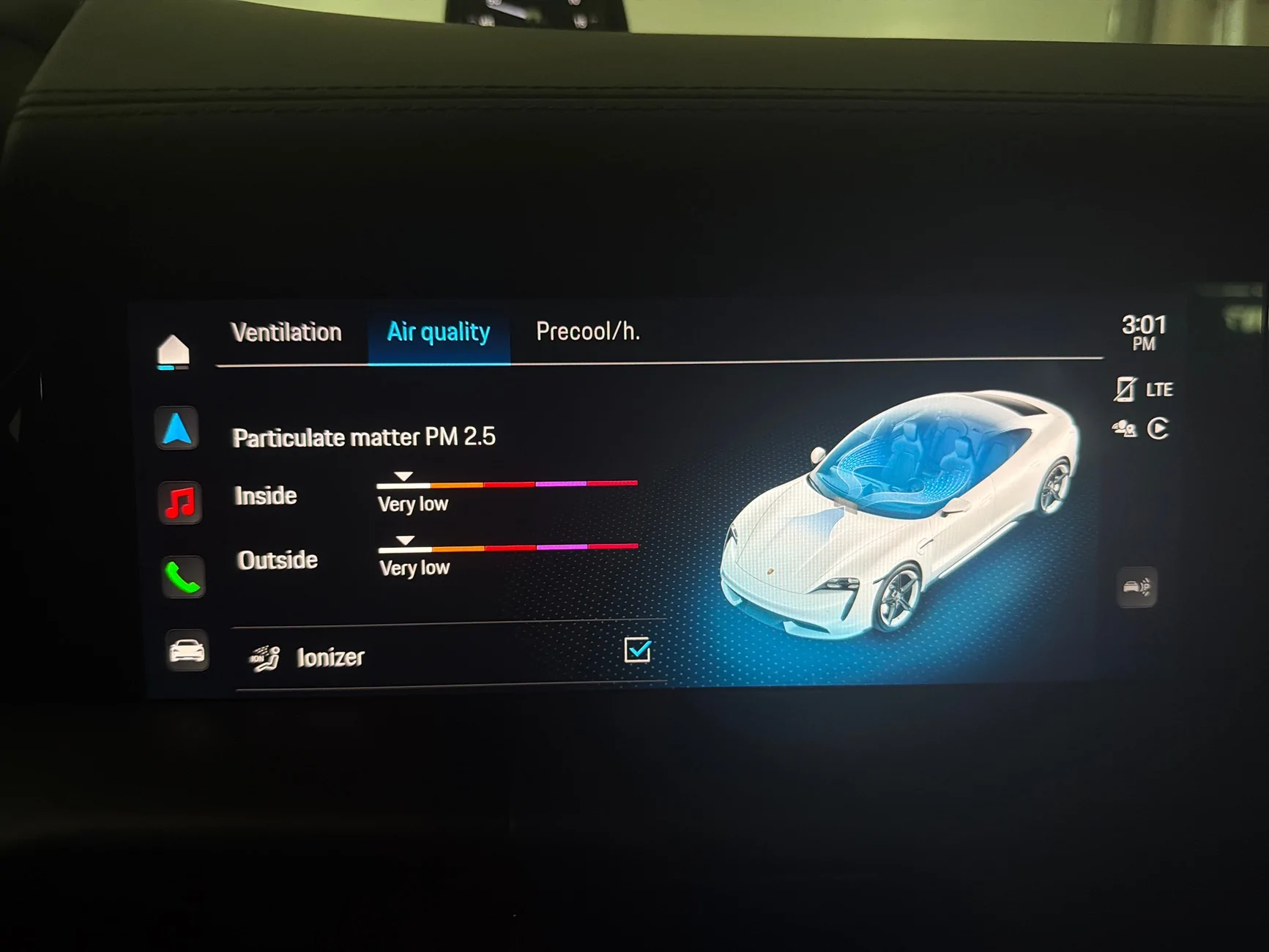 Porsche Taycan Air Quality Inside and Outside Monitoring - Didn't know it exists imag