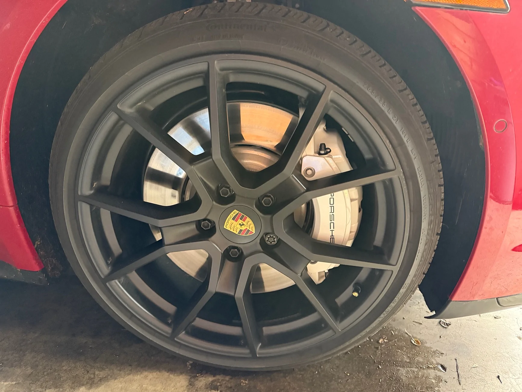 Porsche Taycan PSCB: Slight scraping sound from front left wheel when in motion IMG_5951