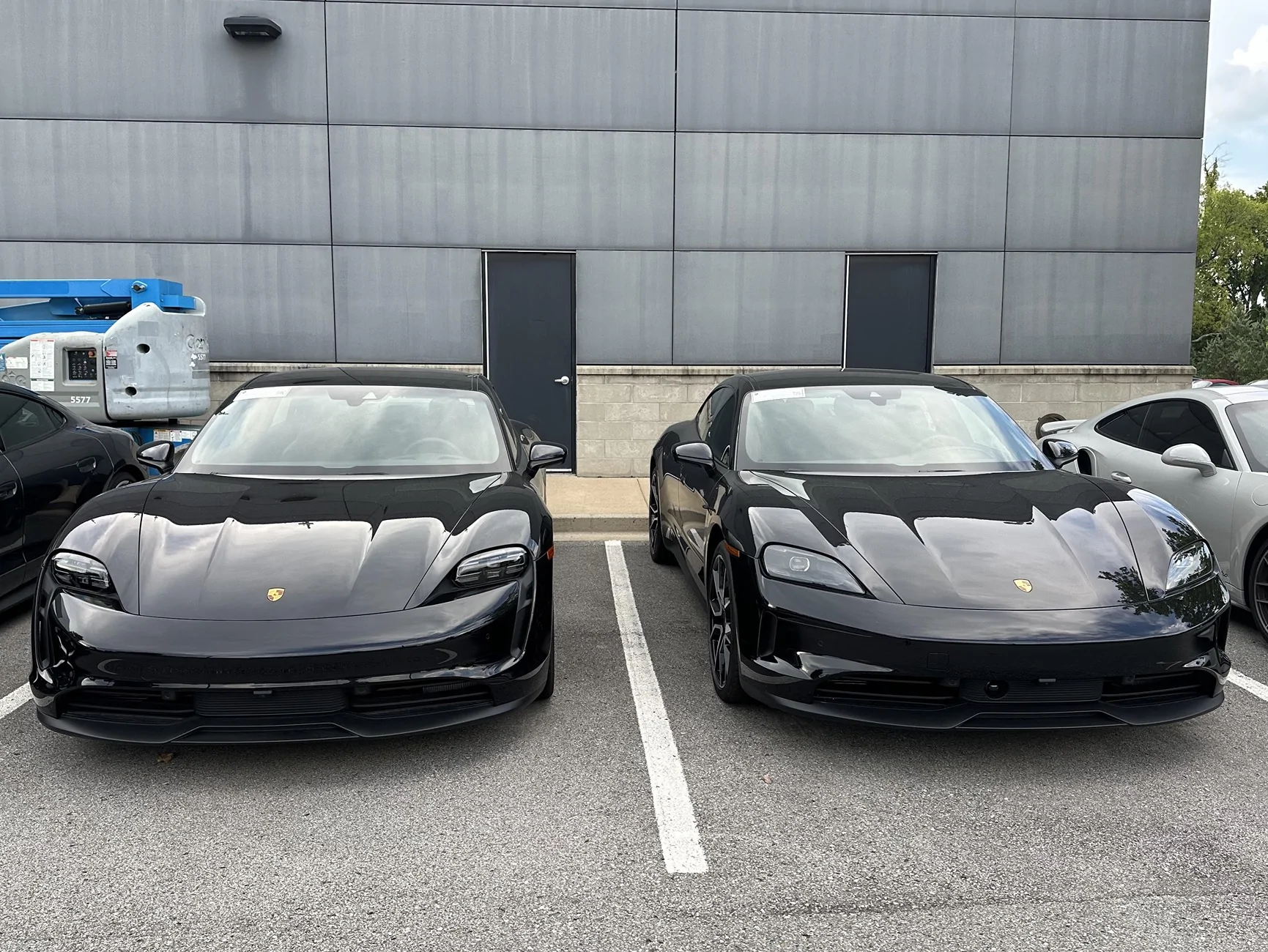 Porsche Taycan Taycan Gen1 vs Gen2 appearance - which looks better ? IMG_9875