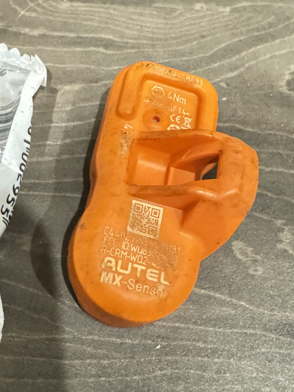 Porsche Taycan TPMS Jen 1.2 (UK only) IMG-8263