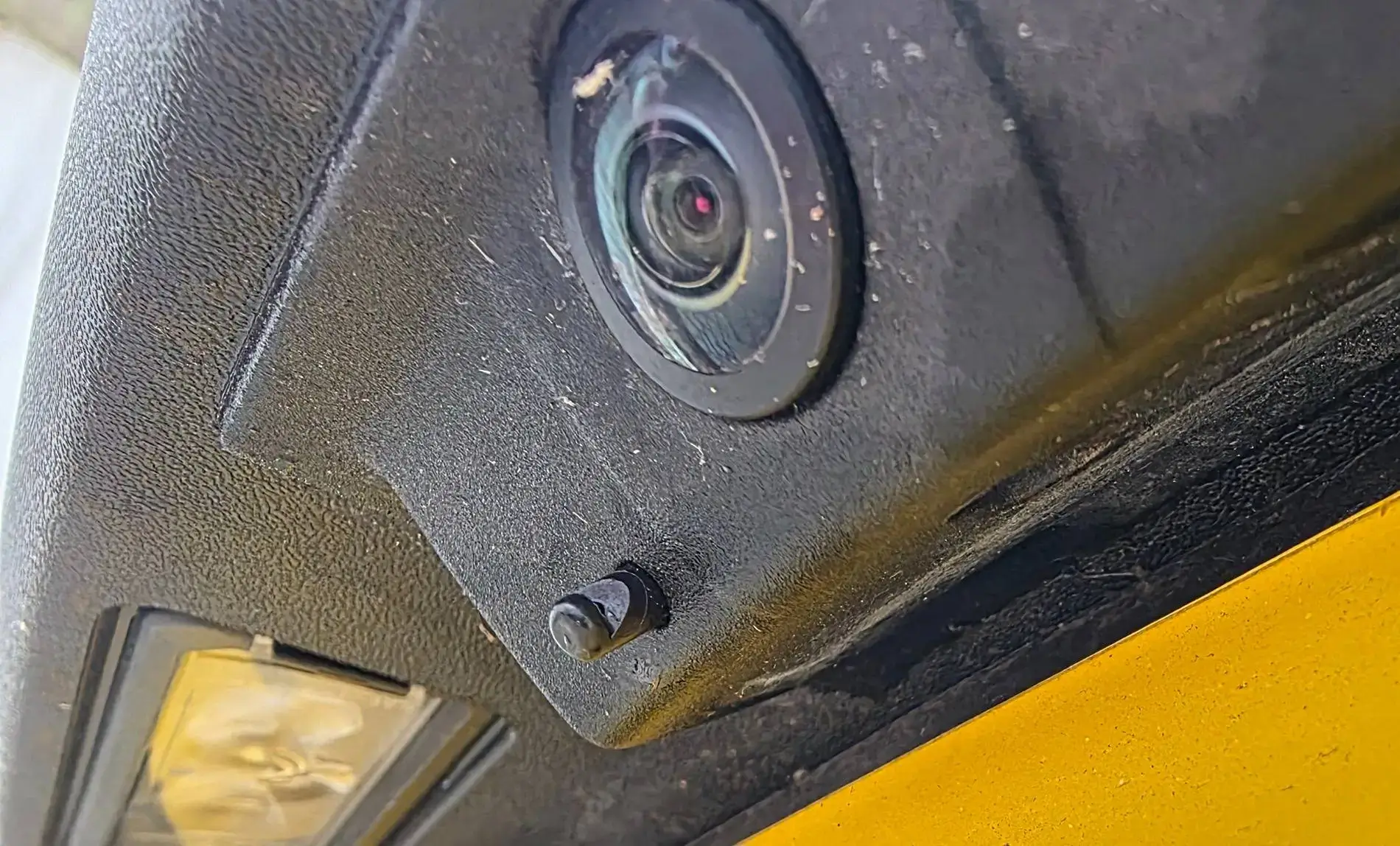 Porsche Taycan 4S saloon J2 rear camera washer 1768753032611-mv