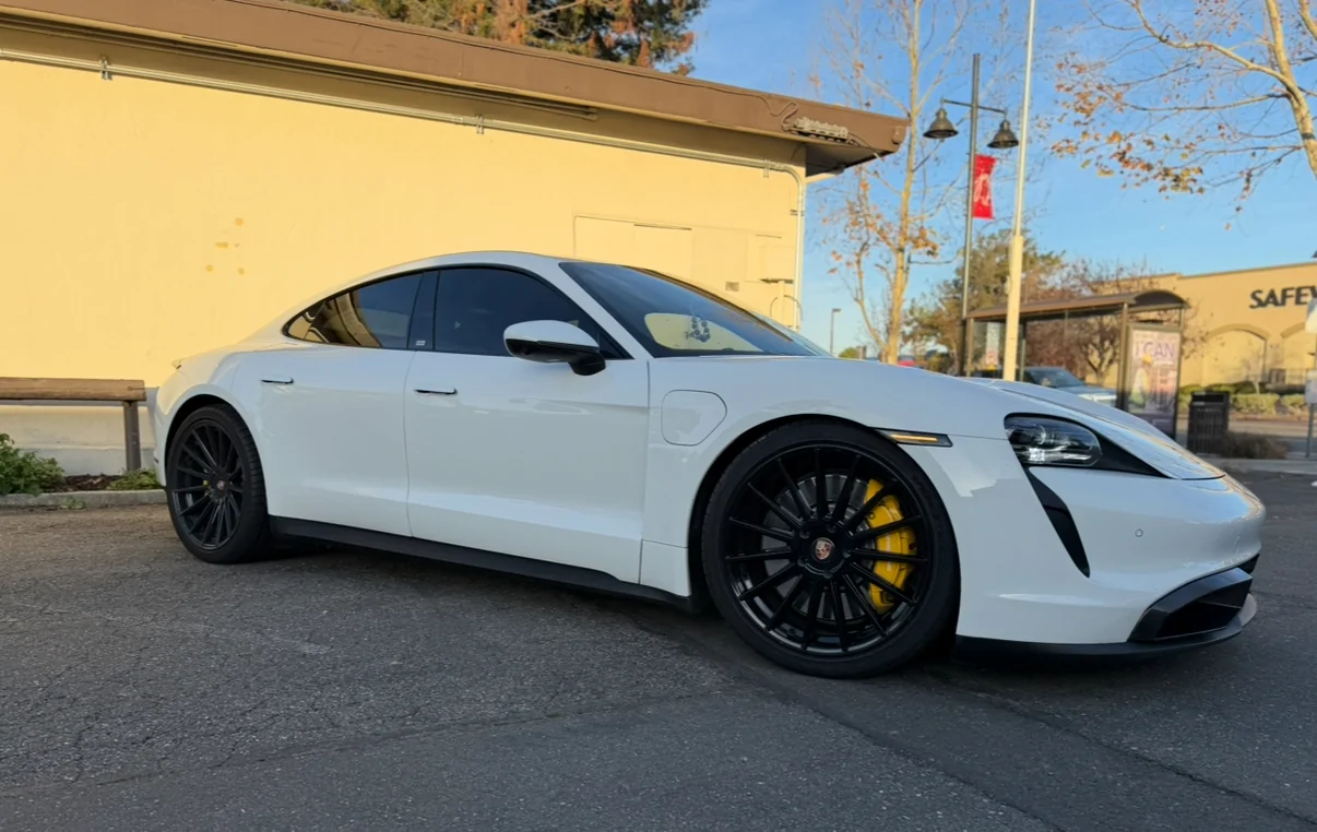 Porsche Taycan Road Force RF15 21" rims IMG_0467