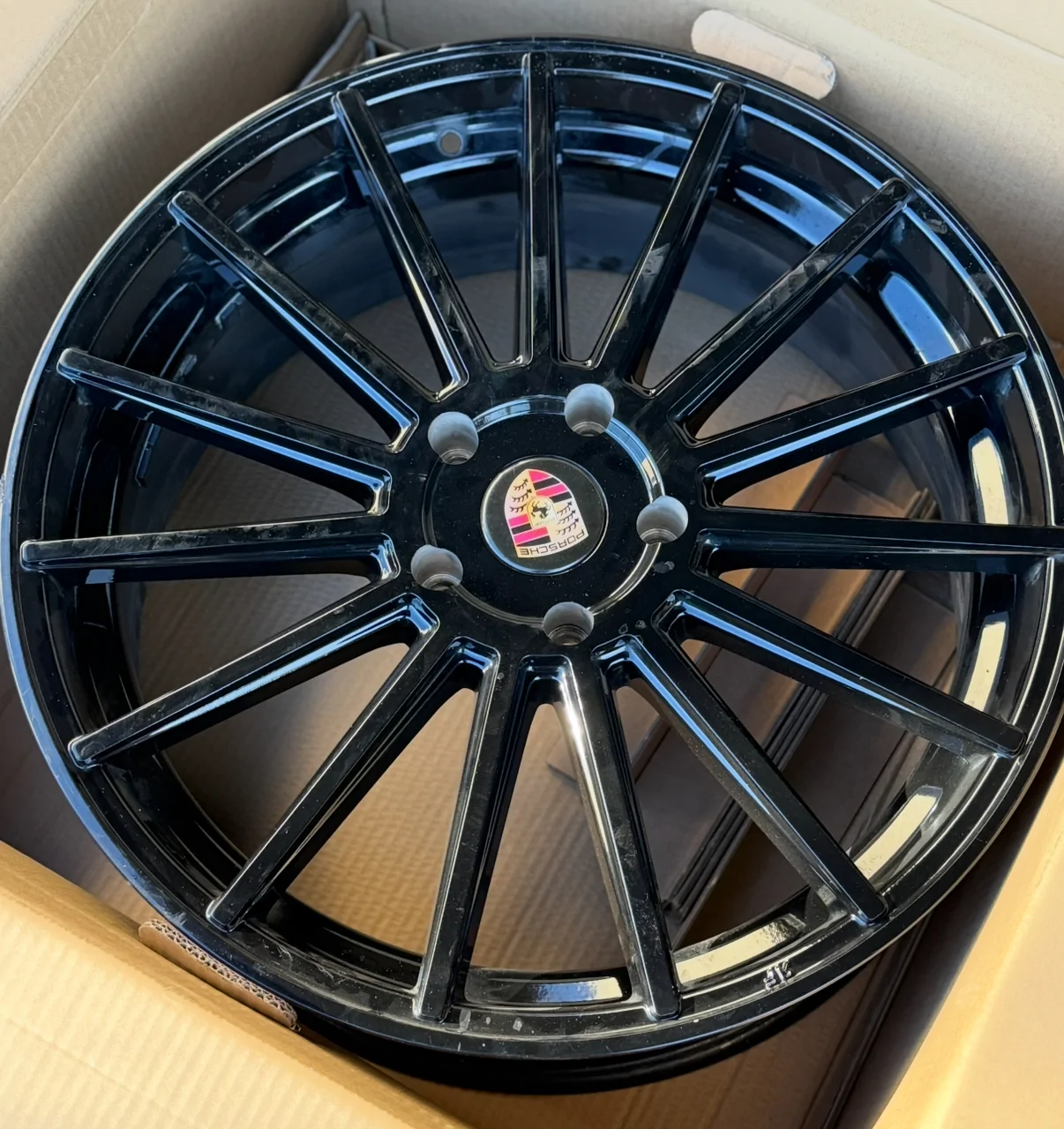 Porsche Taycan Road Force RF15 21" rims IMG_0458