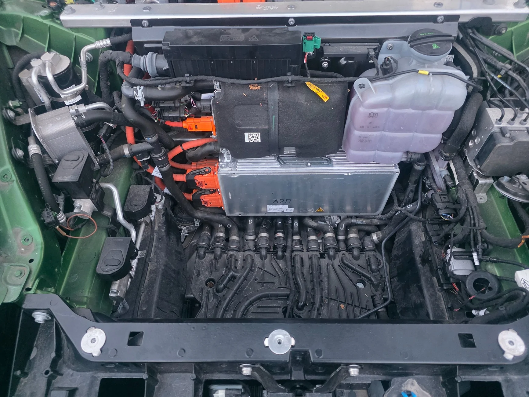 Porsche Taycan OBC change help 20260120_165607