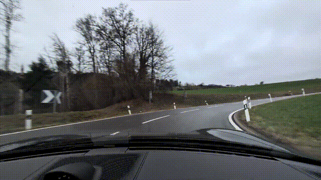 Porsche Taycan 4S - Is all wheel drive better then rear wheel drive Taycan_RWD_rain