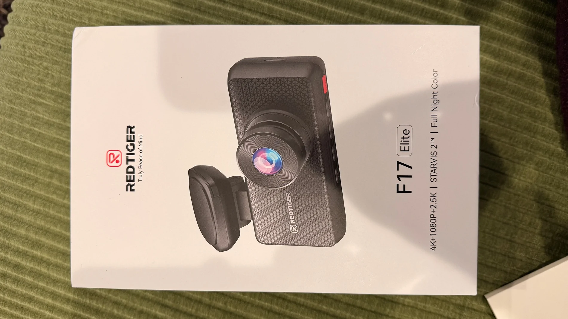 Porsche Taycan Review of RedTiger F17 Elite Dashcam IMG_3076